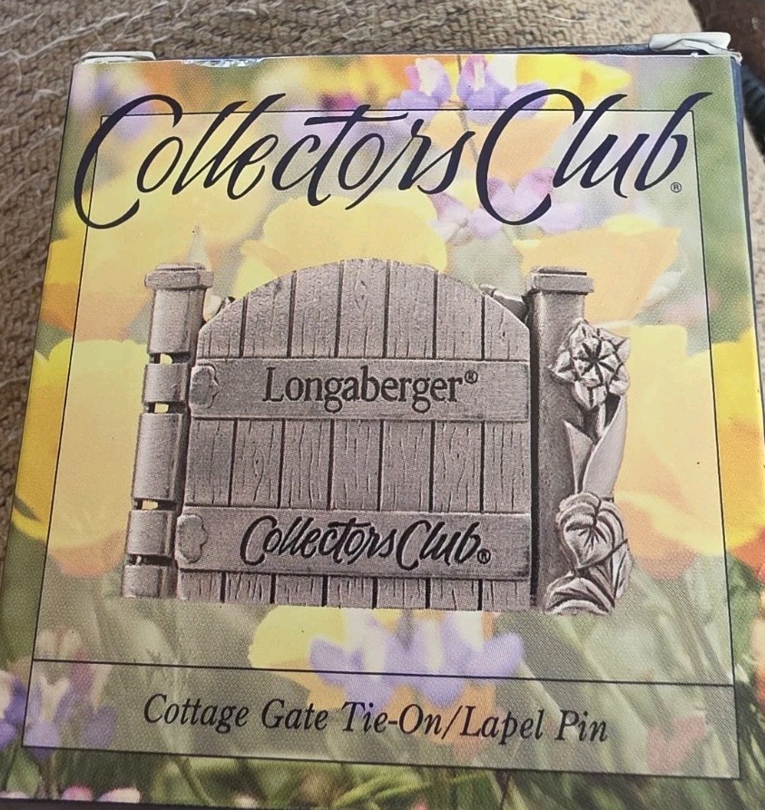 Longaberger Collectors Club "Cottage Gate" Tie-On / Lapel Pin
