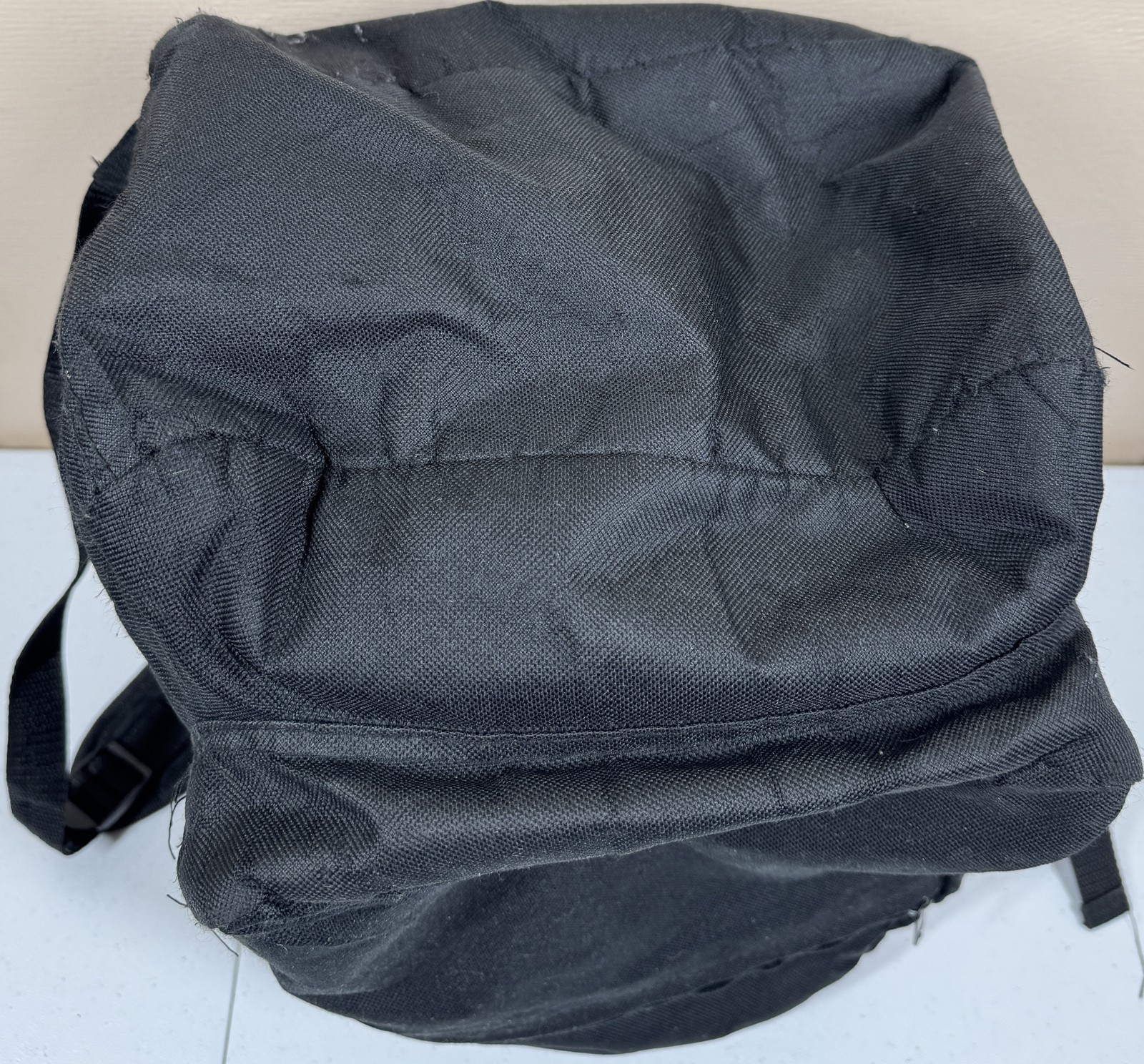 🍀 Black "Smell Proof" Backpack with Padded Straps & Front Zipper Pocket