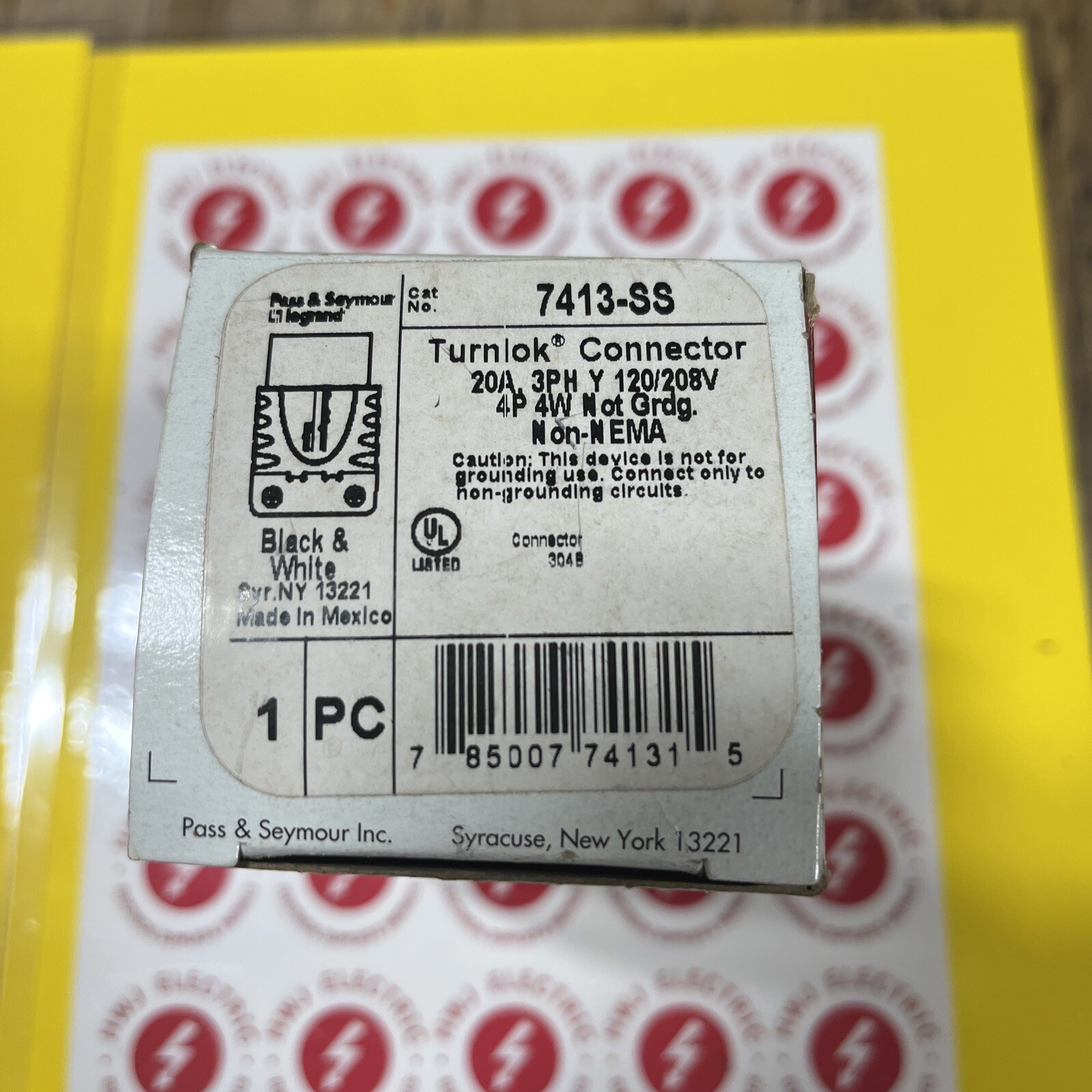 Legrand-Pass & Seymour 7413SS Industrial Specification Grade Turn Lock Connec...