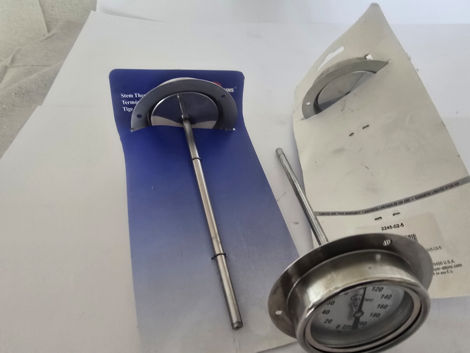Panel mount stem thermometer 0-220 degrees