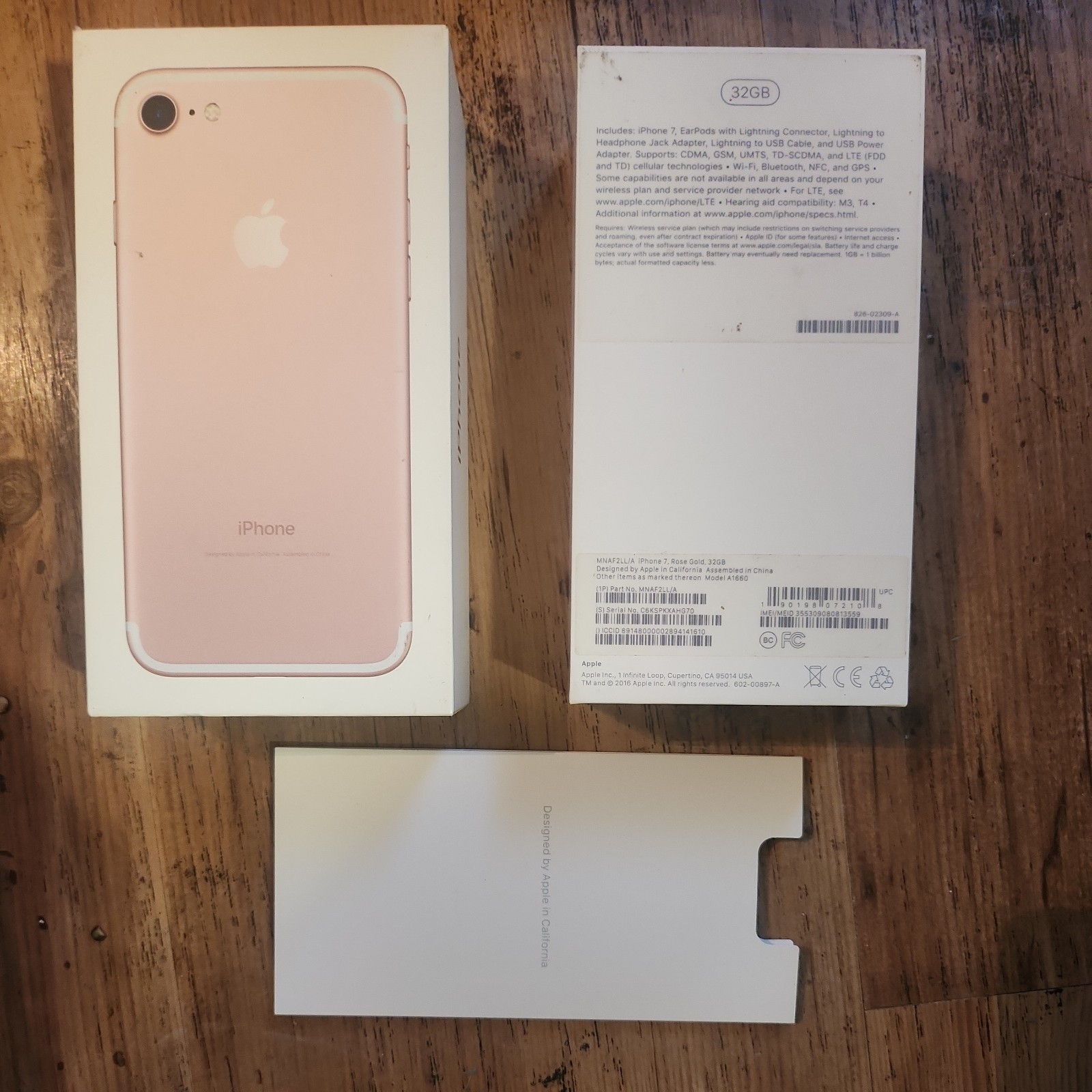Apple iPhone 7 Rose Gold - 32GB - RETAIL BOX ONLY