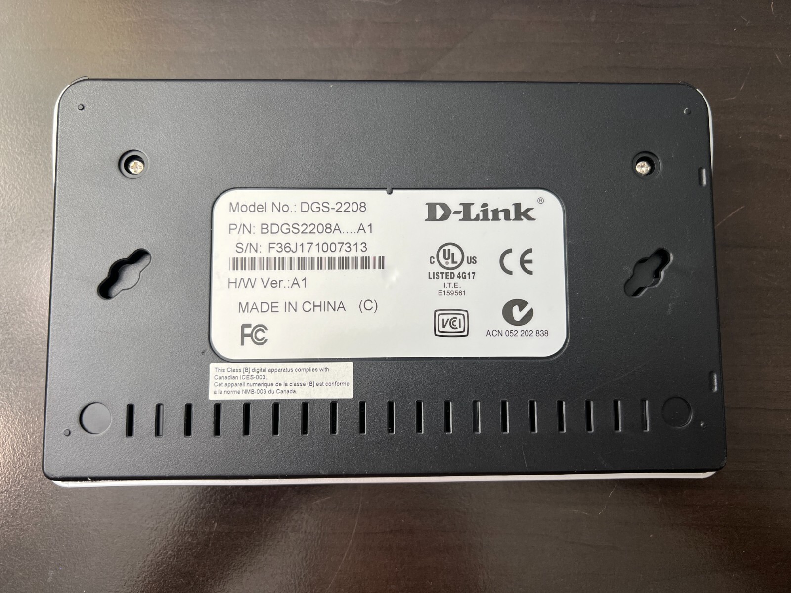 D-Link DGS-2208 8-Port Desktop Network Switch