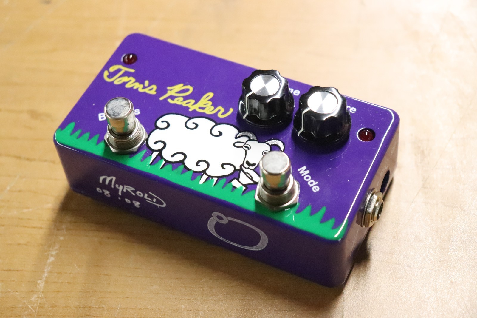 Ohhlala Torn's Peaker Fuzz Guitar Pedal