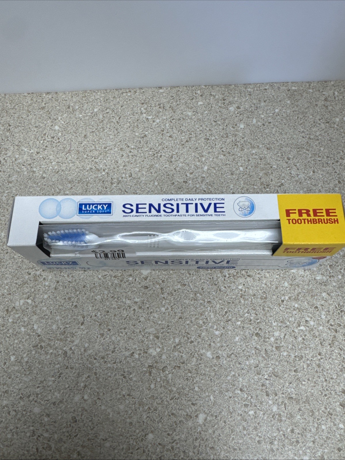 Lucky Super Soft Sensitive Anti-Cavity Fluoride Toothpaste For Sensitive Teeth