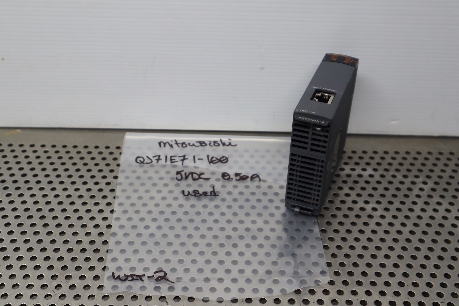 Mitsubishi QJ71E71-100 MELSEC-Q Ethernet I/F Unit 5VDC 0.50A Used With Warranty