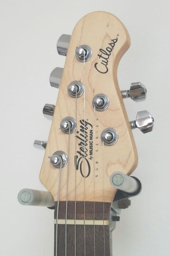 Sterling by MUSICMAN SUB CUTLASS SSS