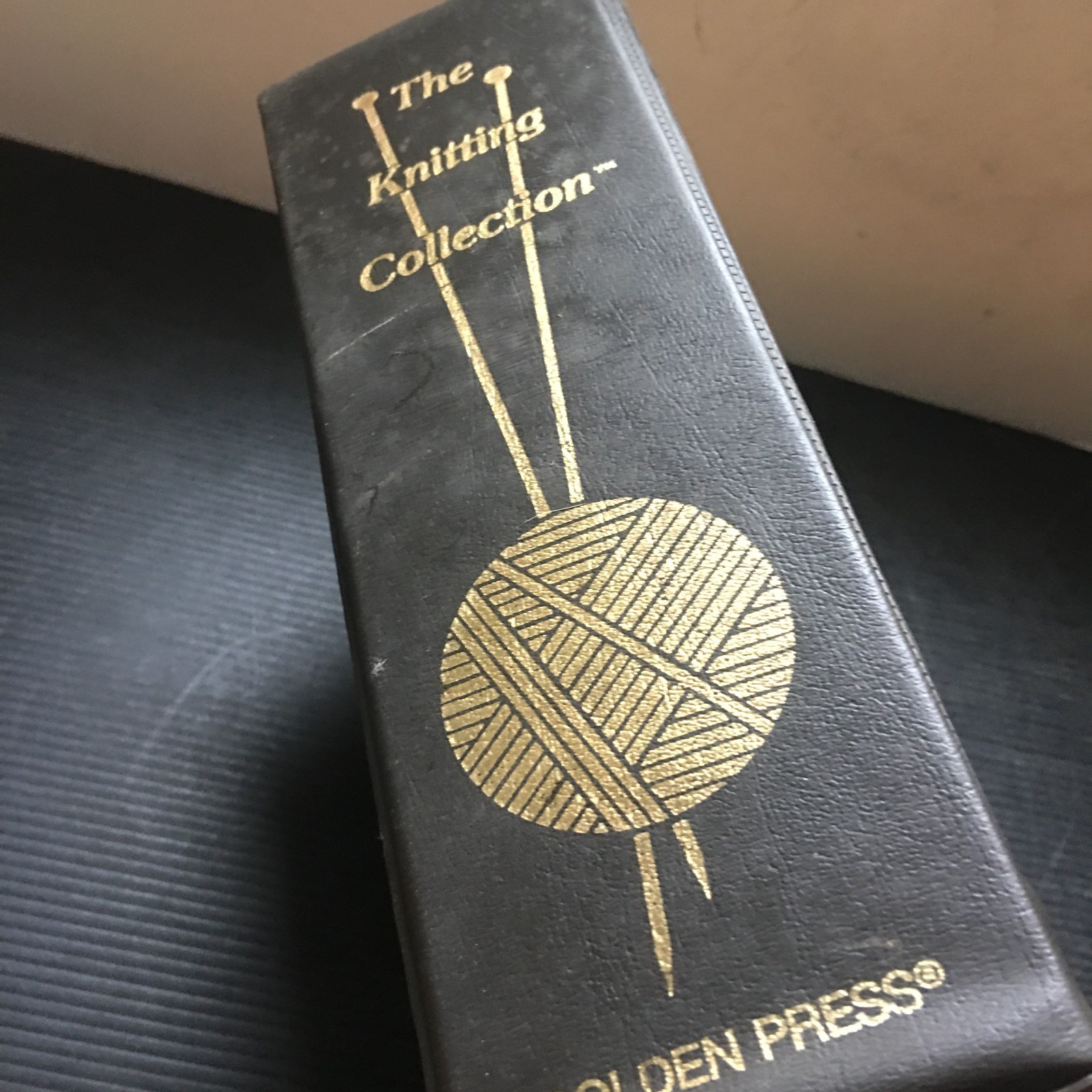 Vintage Golden Press The Knitting Collection Instruction Card Index Binder 3