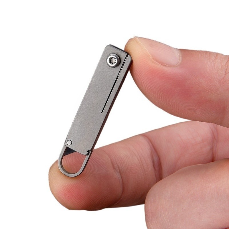 Titanium alloy Keychain EDC tools Pendant/Zipper/Survival/Self rescue