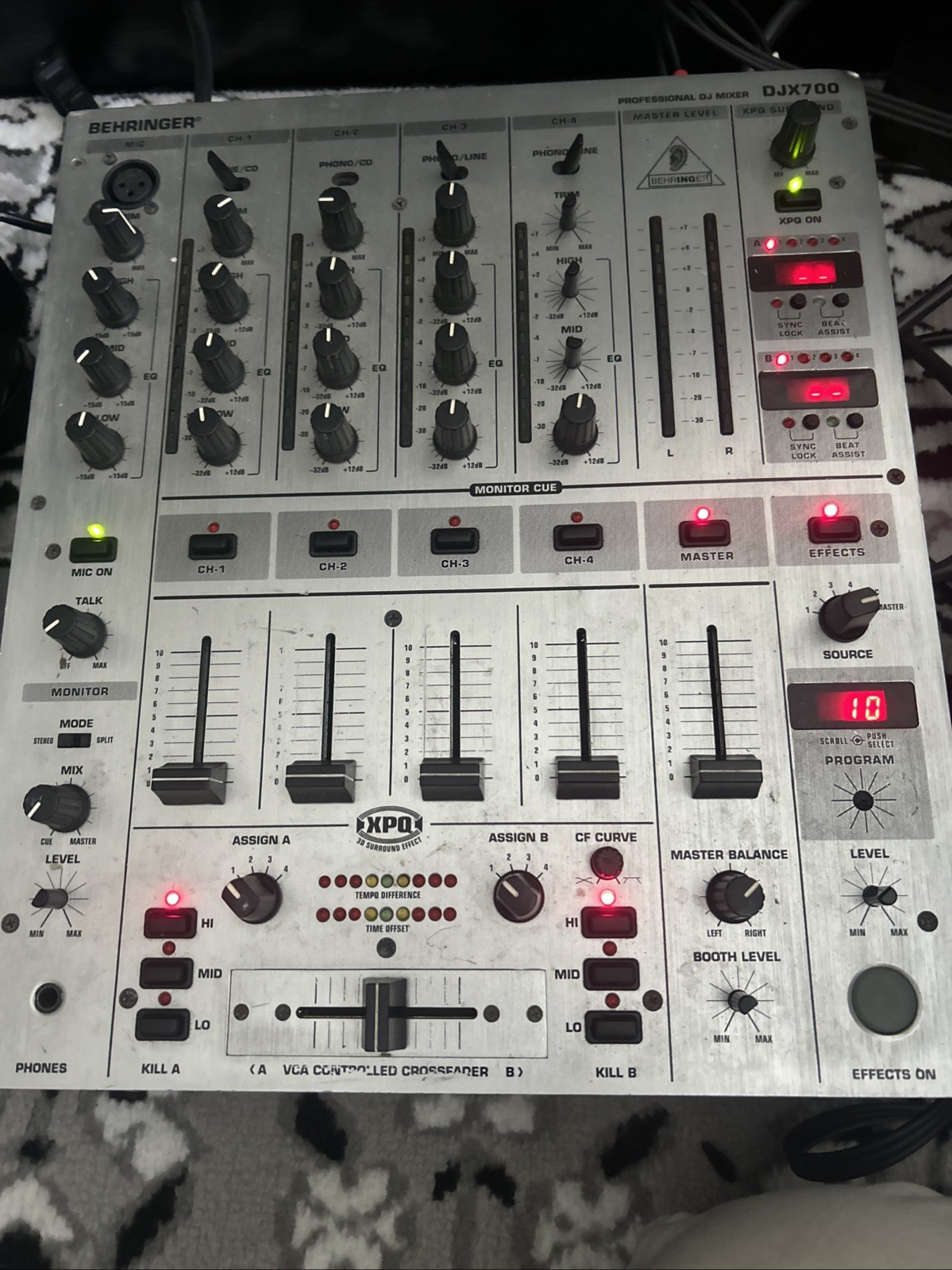 Behringer DJX700 5 Channel Professional DJ Mixer PARTS Or REPAIR Only