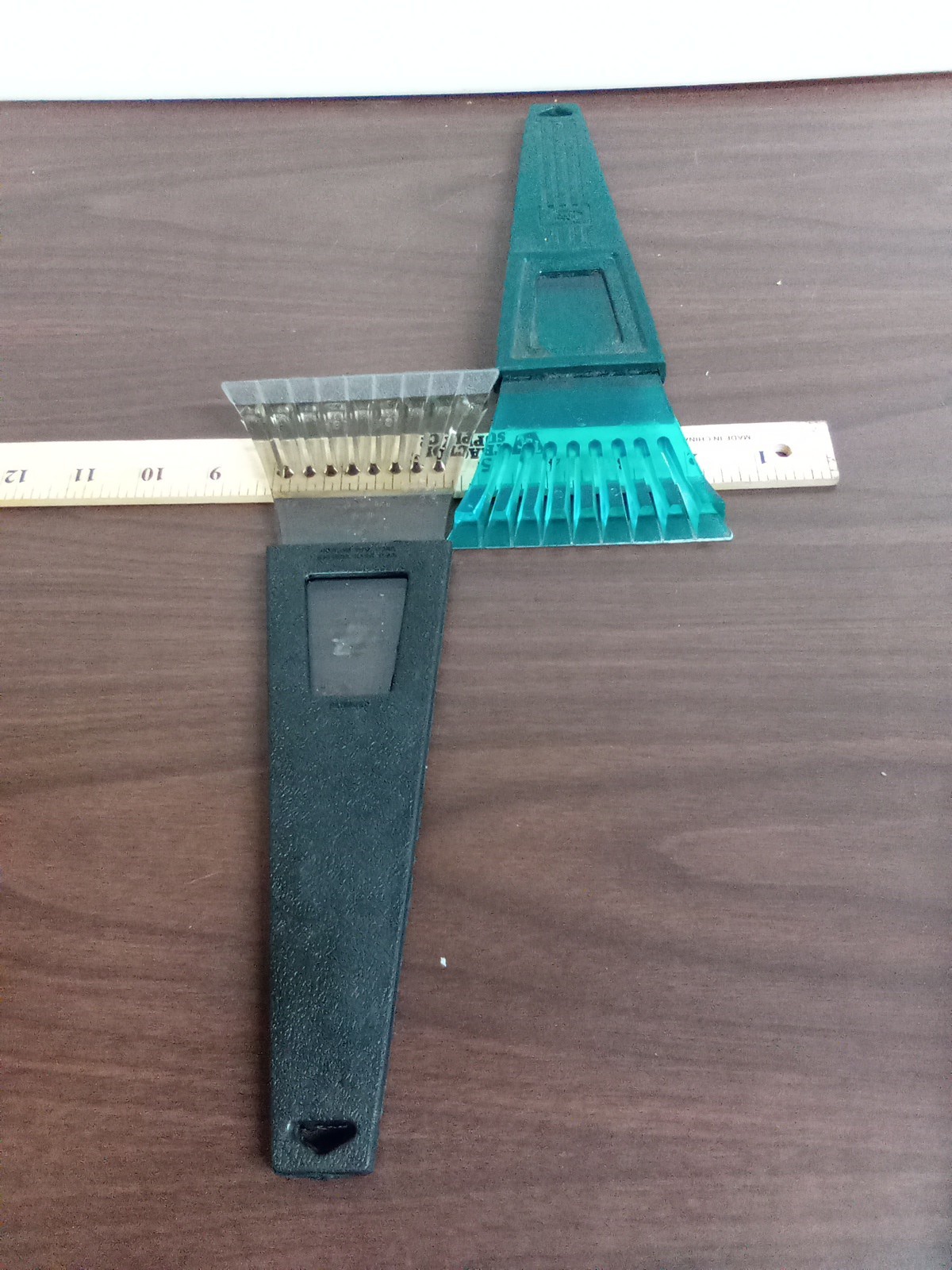 Miscellaneous Set Of Two Windshield Scrapers Free Shipping