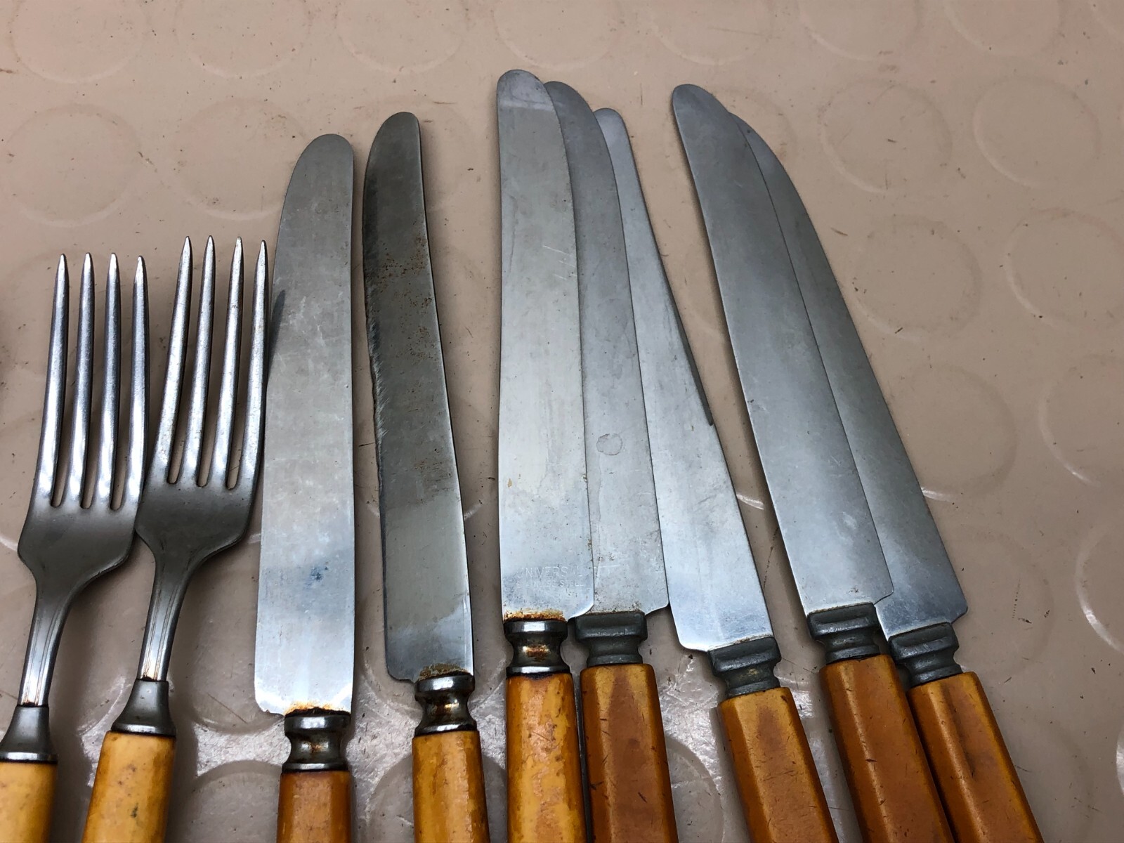 Universal Stainless Steel Silverware Knives & Forks