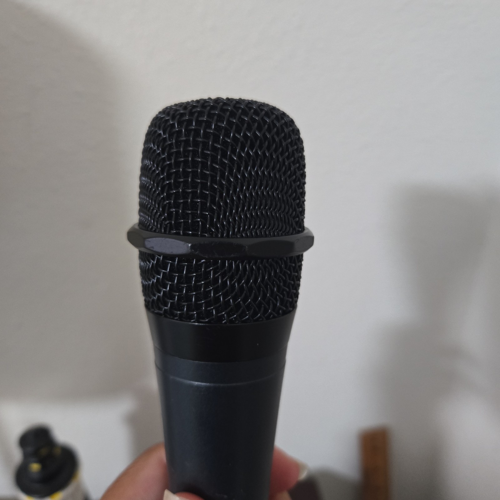 Polsen HDM-16-S Handheld Dynamic Performance Microphone w Live Wire Prem Cord