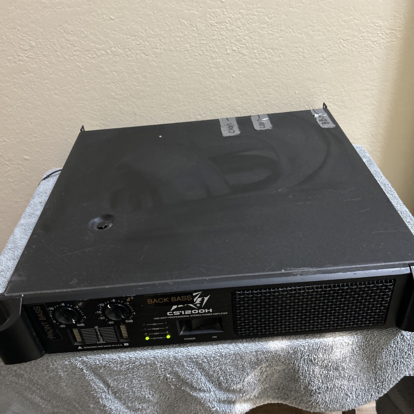 Peavey CS2000H Power Amplifier