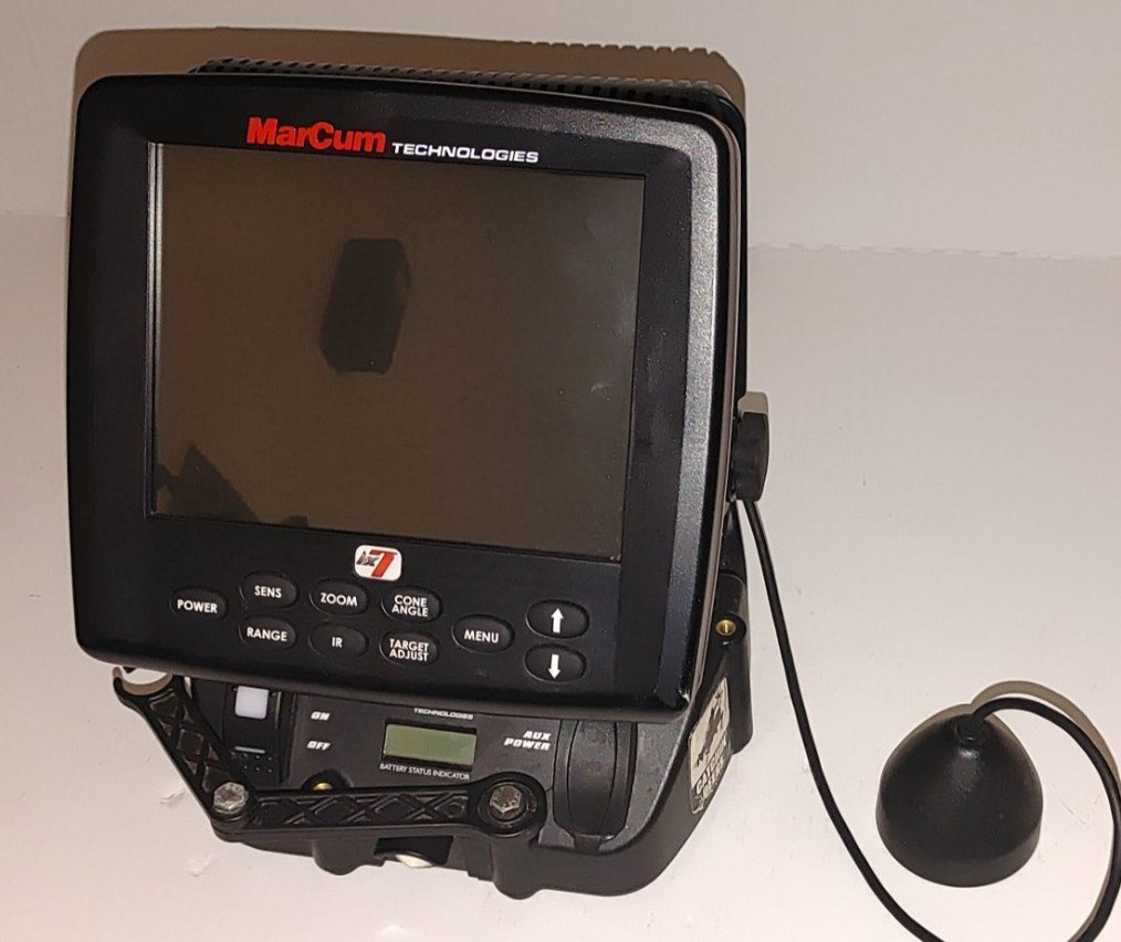 MarCum LX-7 Digital Sonar/Lithium Shuttle Combo