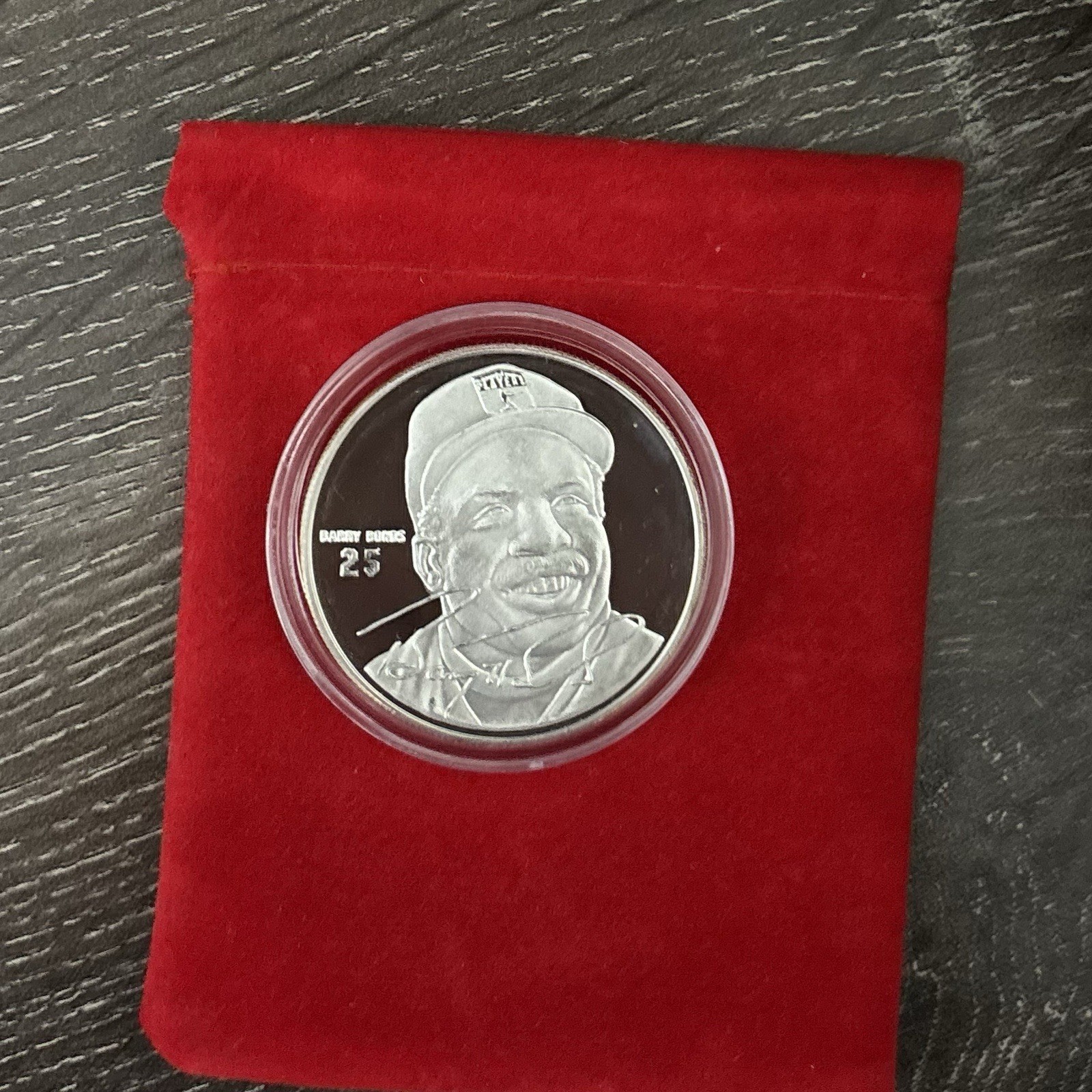 BARRY BONDS SAN FRANCISCO GIANTS .999 SILVER ROUND HIGHLAND MINT COIN 1/5000