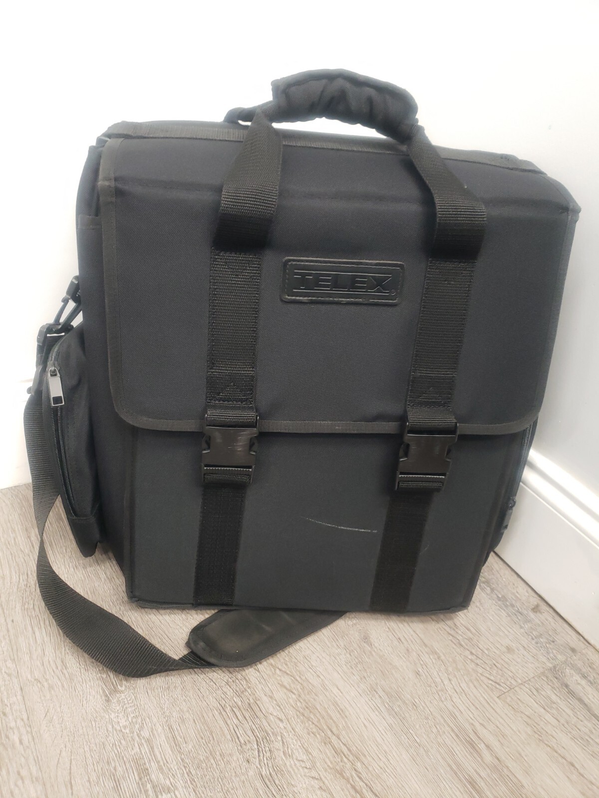 Padded Carrying Case For Telex MagnaByte P170v LCD Projector Storage  Bag