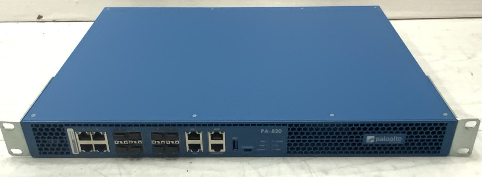 Palo Alto Networks 12-Port Enterprise Firewall | PA-820