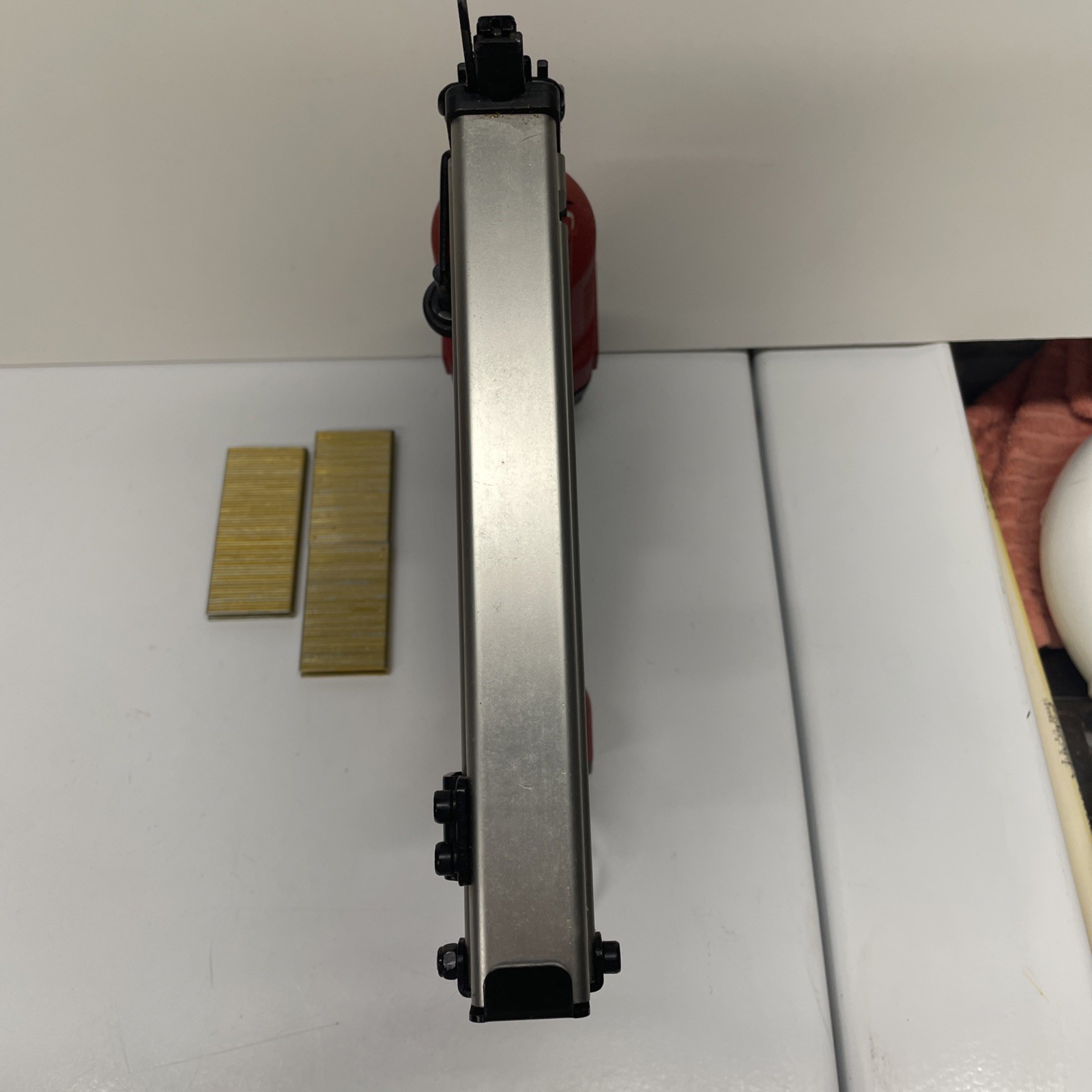Norge 18g Mini-Flooring&Brad Nailer/Stapler Model 10025081