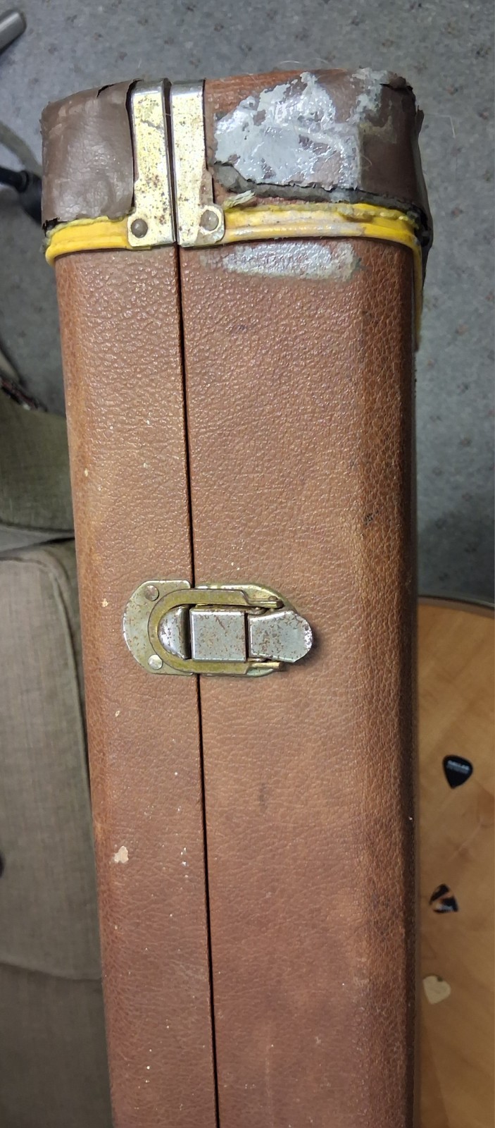 1989 Gibson Explorer Hard Case Brown