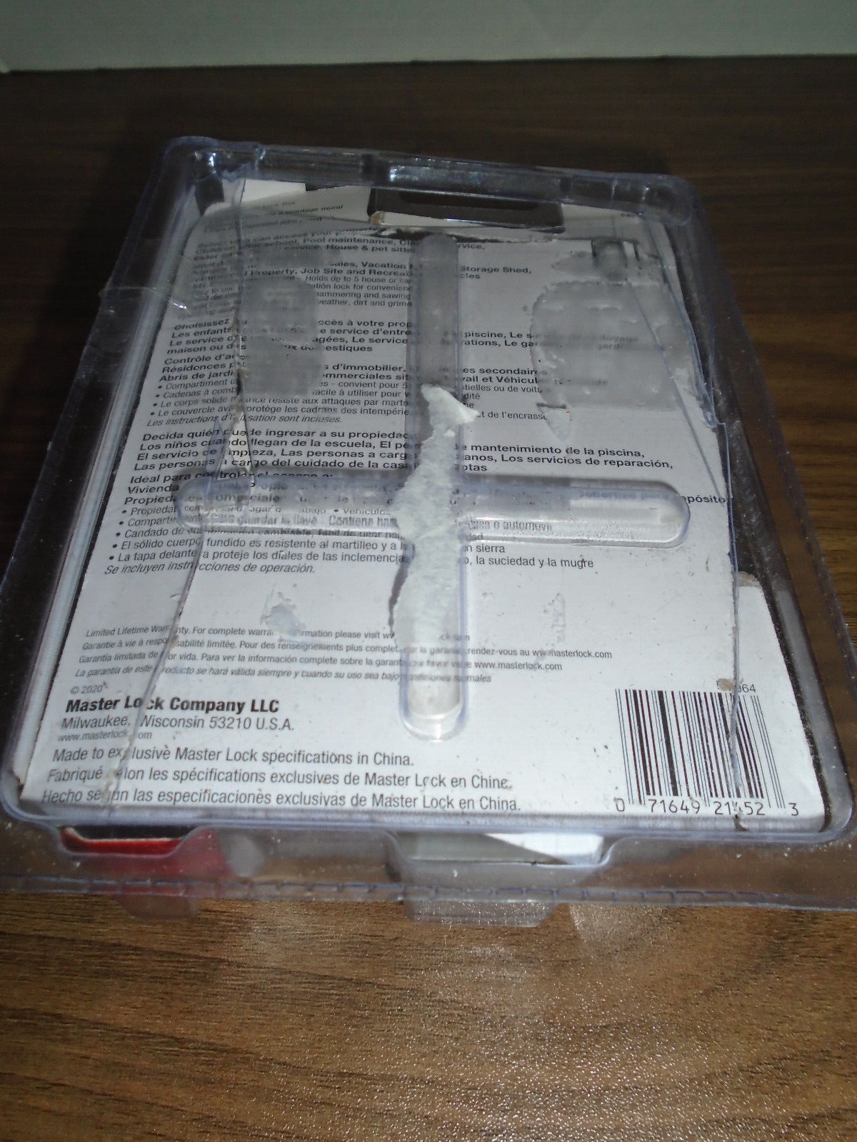 Master Lock 5401D Wall Mount Key Lock Box with Resettable Combination Vault Safe