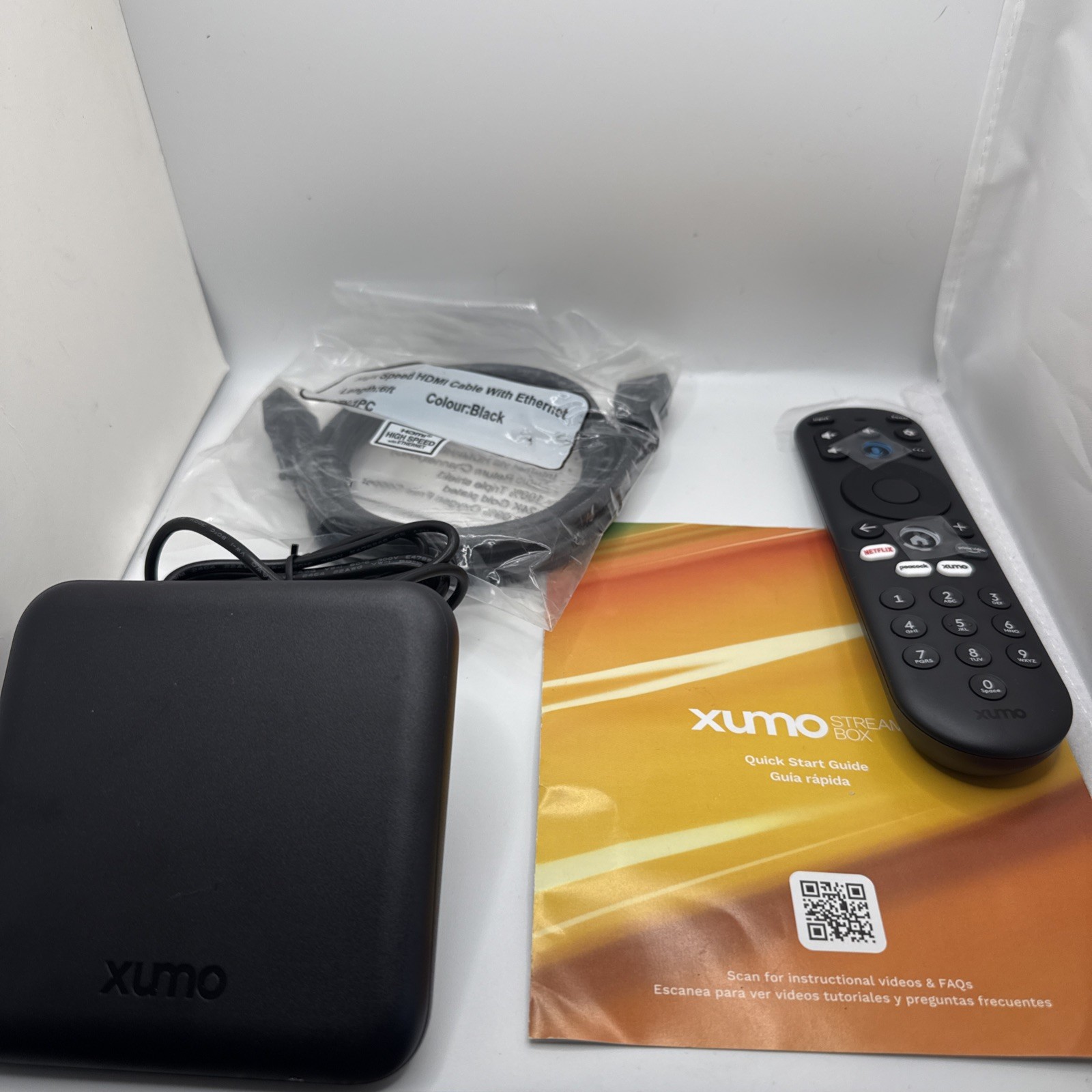 Xumo Stream Box XiOne-SC (B) 4K HDR Dolby Vision w/ Remote Tested Reset