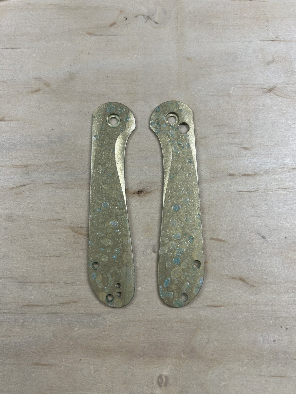 Nodak Custom “Subtle Spots” Shipwreck Brass Civivi Button Lock Elementum Scales