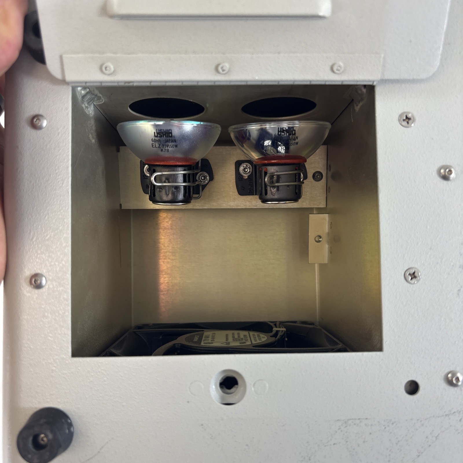 Luxtec Quartz Halogen Fiber optic light source universal series 1300