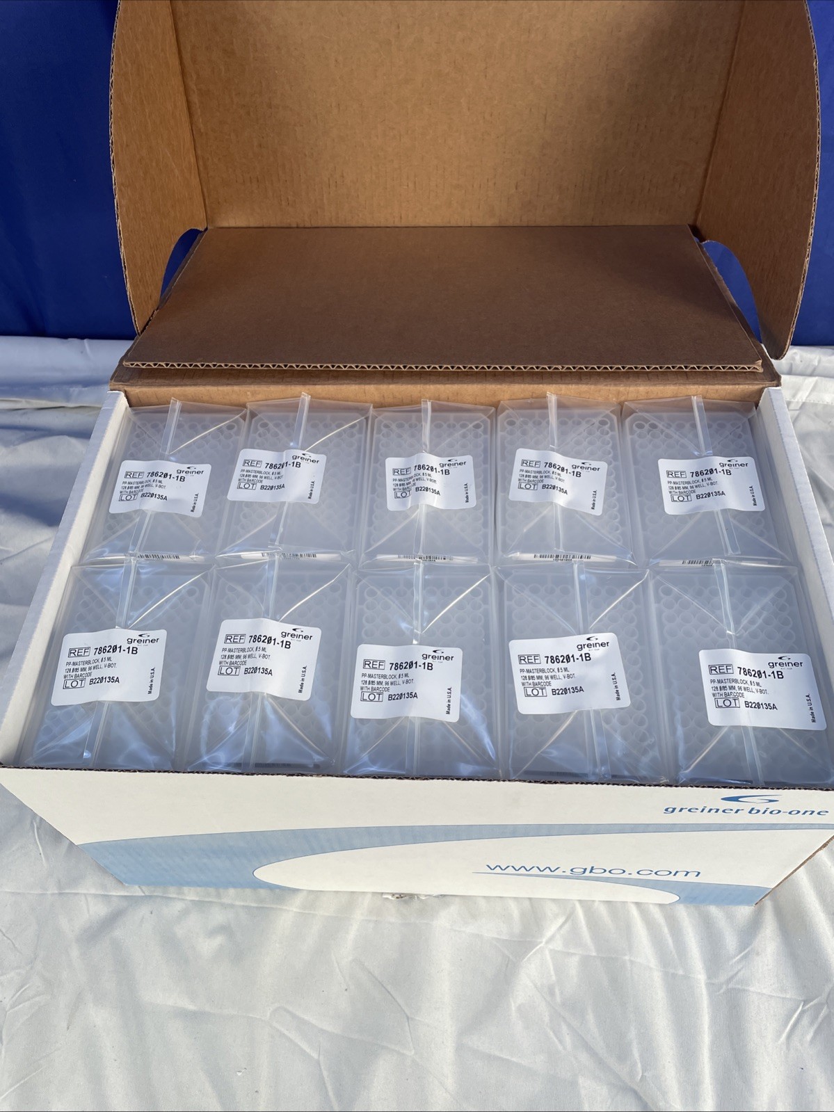 Greiner 786201-1B PP Masterblock 0.5mL 96-Well Storage Plate V-Shape Bottom 80pk