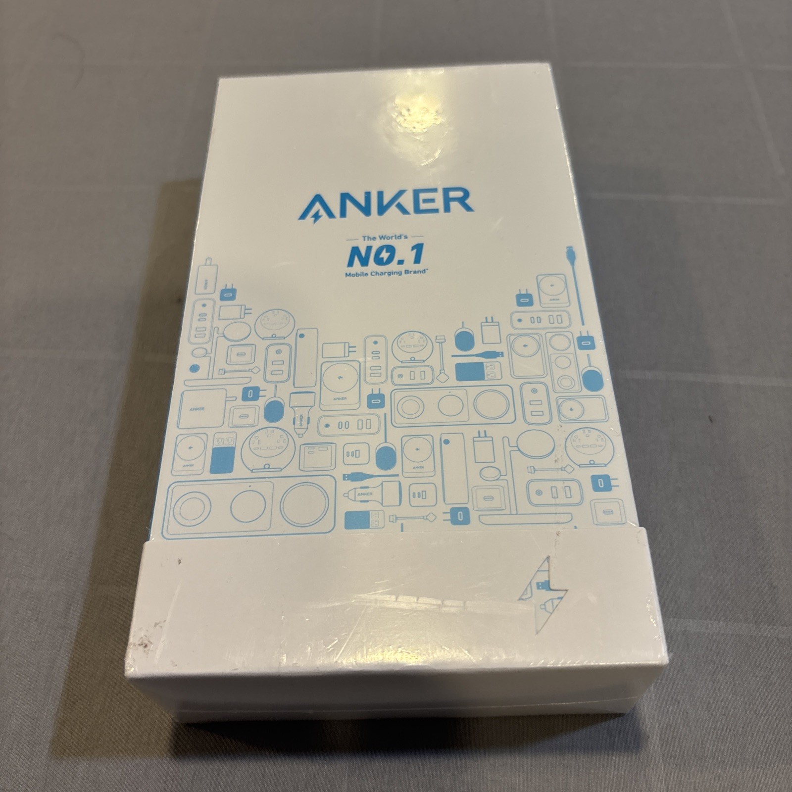 Anker Easy Fit Screen Protector Kit Privacy 2-Pack For iPhone 15 Plus A720A New