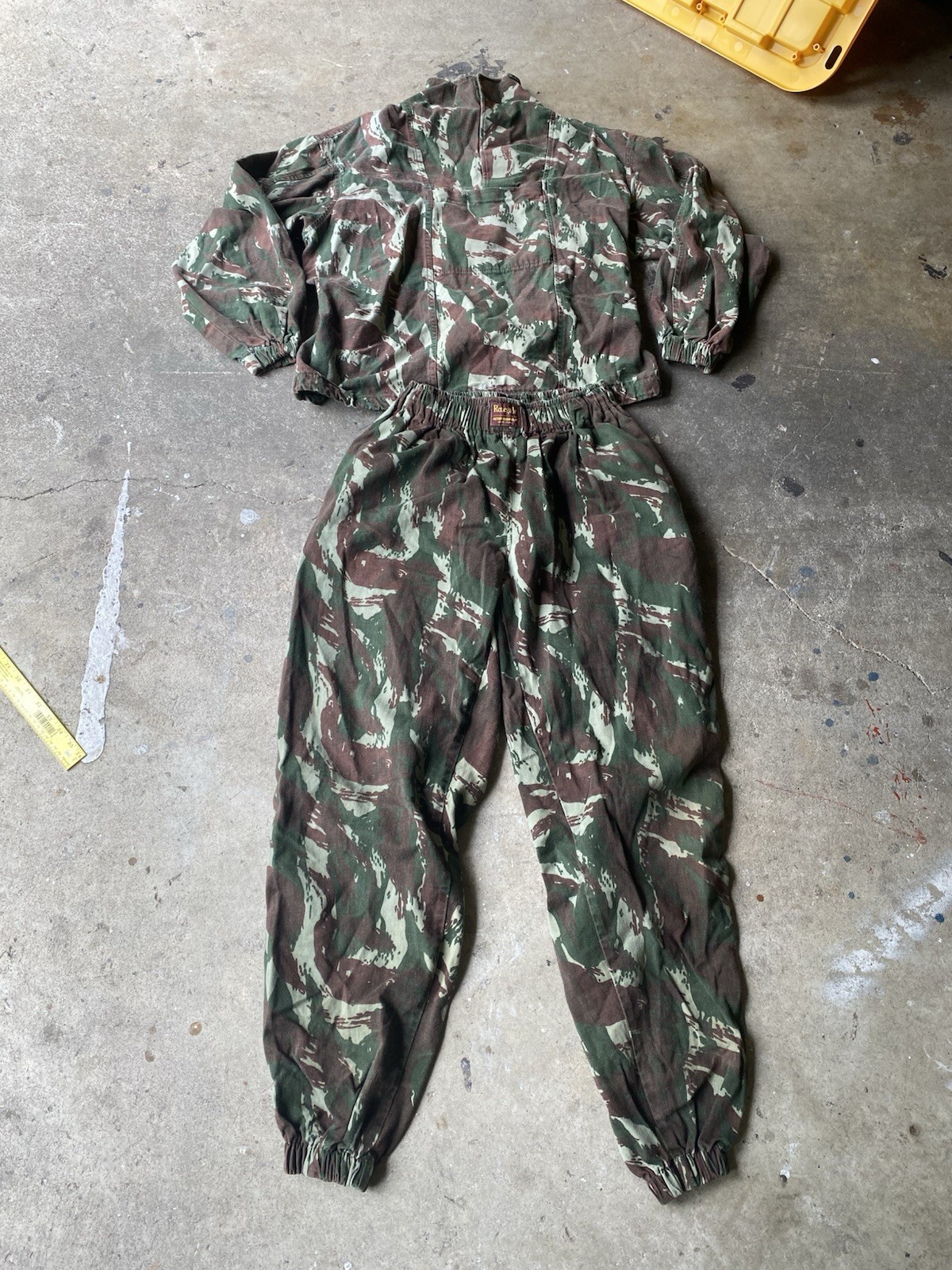 Vintage Renegade England Paintball Jacket/Pants Uniform Brushstroke Camo Size MD