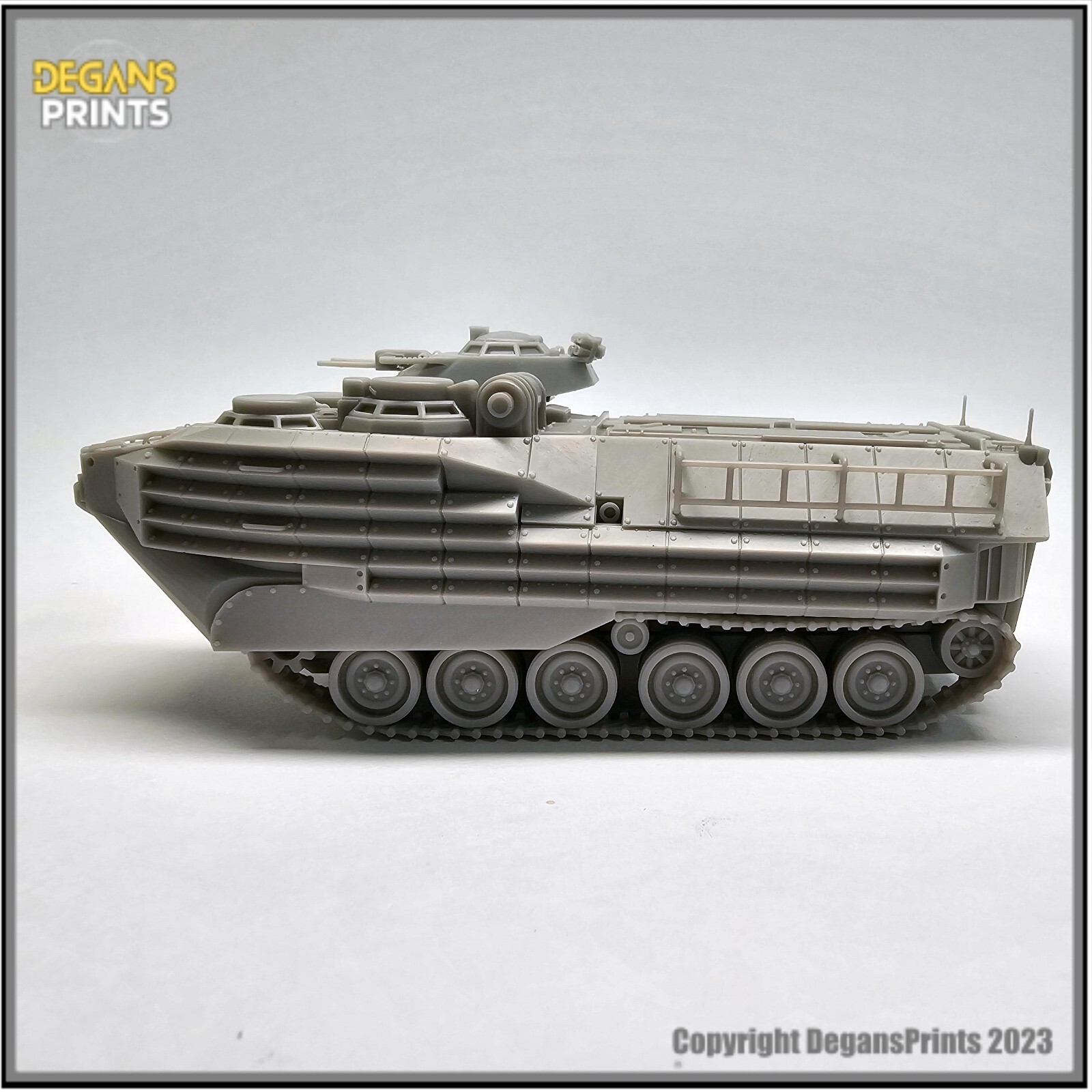 AAVP-7A1 Amphibious Assault Vehicle. LVT-7 4 PC KIT. Bolt Action 1/56 1/50 1/48