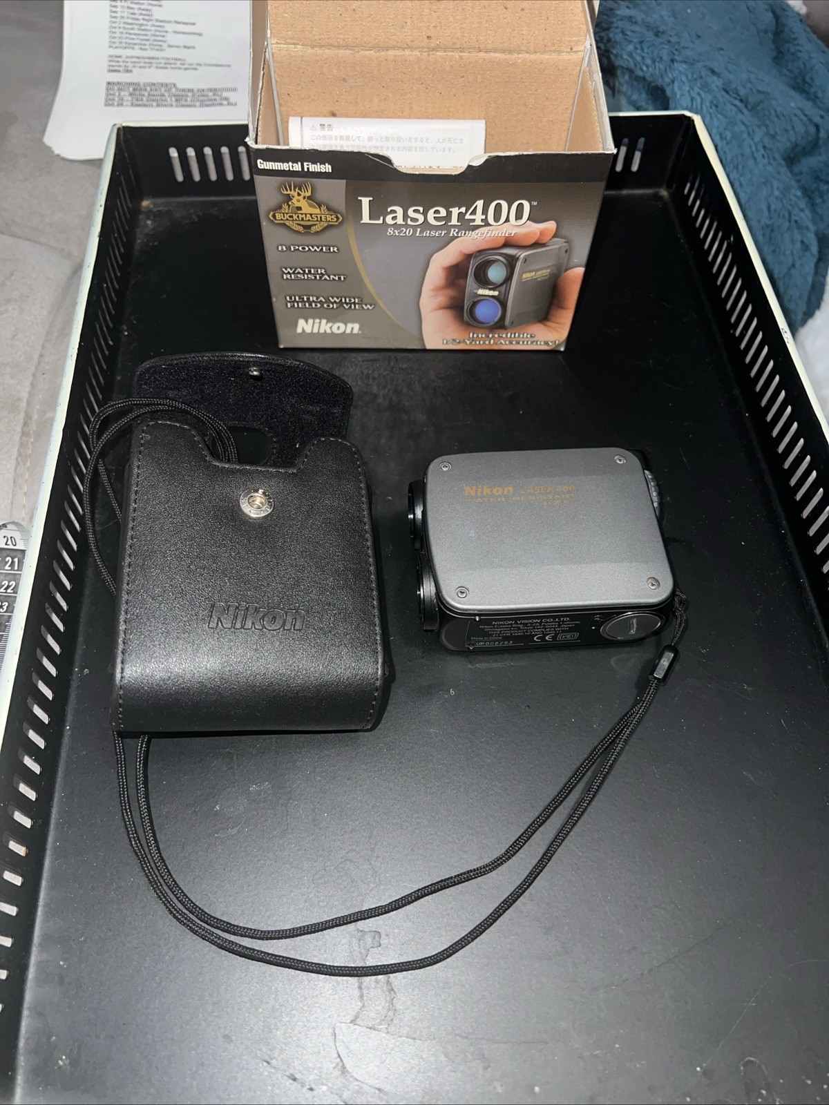 Nikon lazer400 rangefinder UNTESTED NEEDS BATTERY