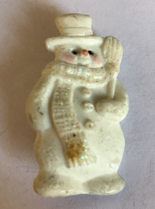 Vintage Snowman 2"  Christmas Brooch Pin Jewelry K-61