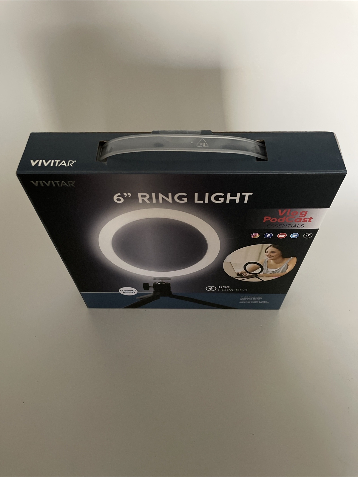 LED Ring Light: Vivitar 6" inch- USB- Vlogging Kit