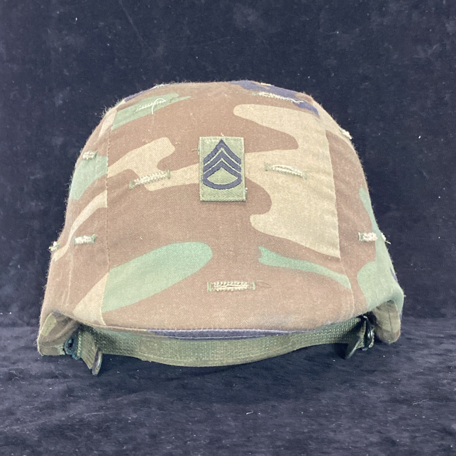 Vintage US ARMY ISSUE PASGT HELMET WITH WOODLAND CAMO Cover Medium K9