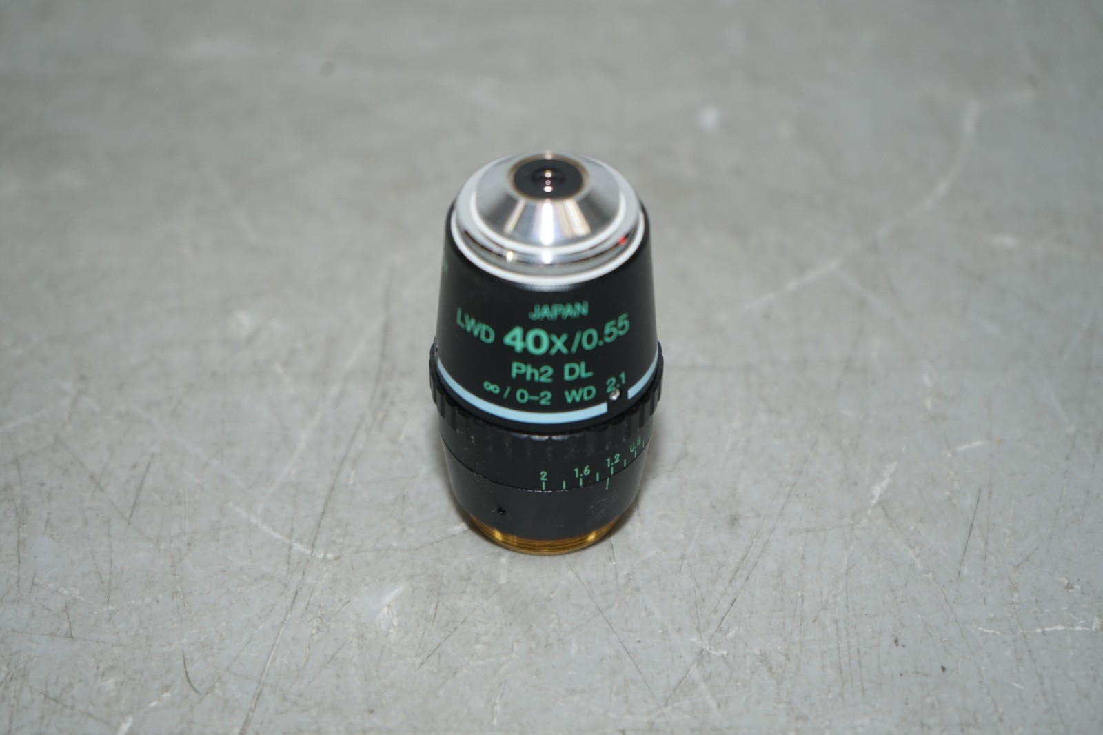 ^ Nikon LWD 40X/0.55 Ph2 DL ∞/0-2 WD 2.1 Microscope Objective #X5985