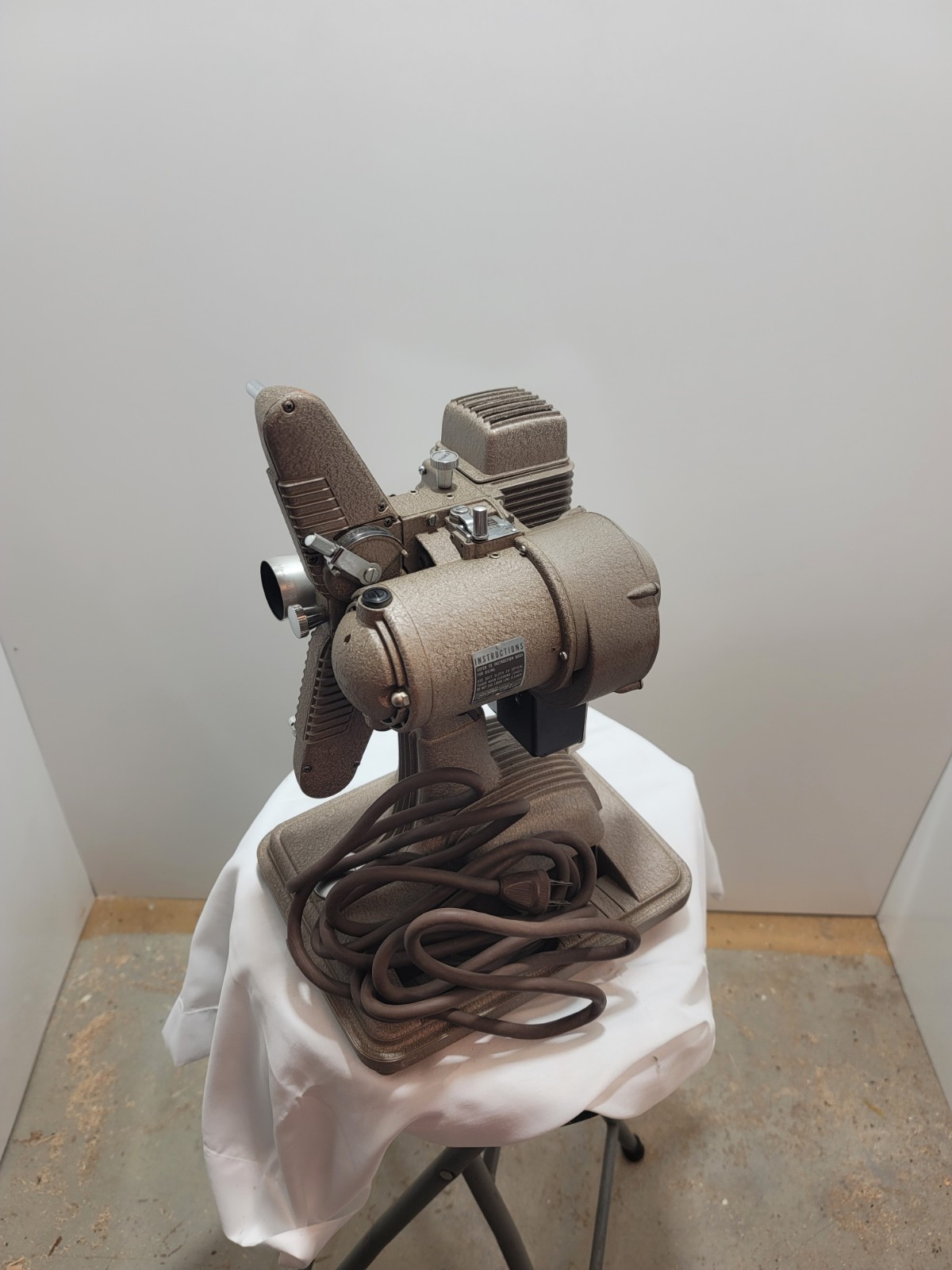 Vintage Revere 85 8mm Silent Film Projector With Original Case Used And Untested