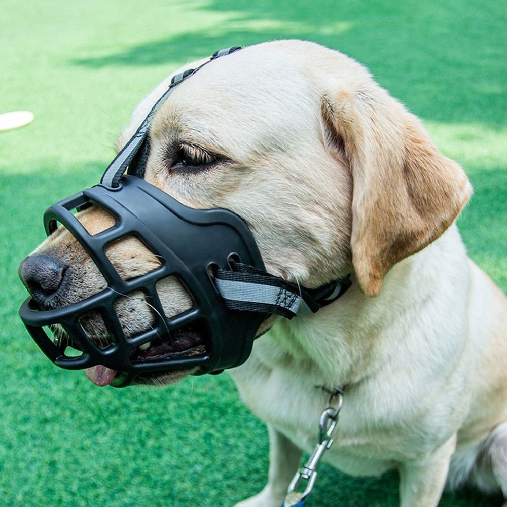 New Breathable Strong Basket Adjustable Dog Muzzle Silicone Dogs Mouth Muzzle