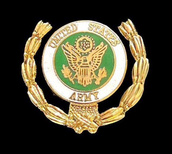 US ARMY COMBAT PIN WREATH 1-1/8” Vintage