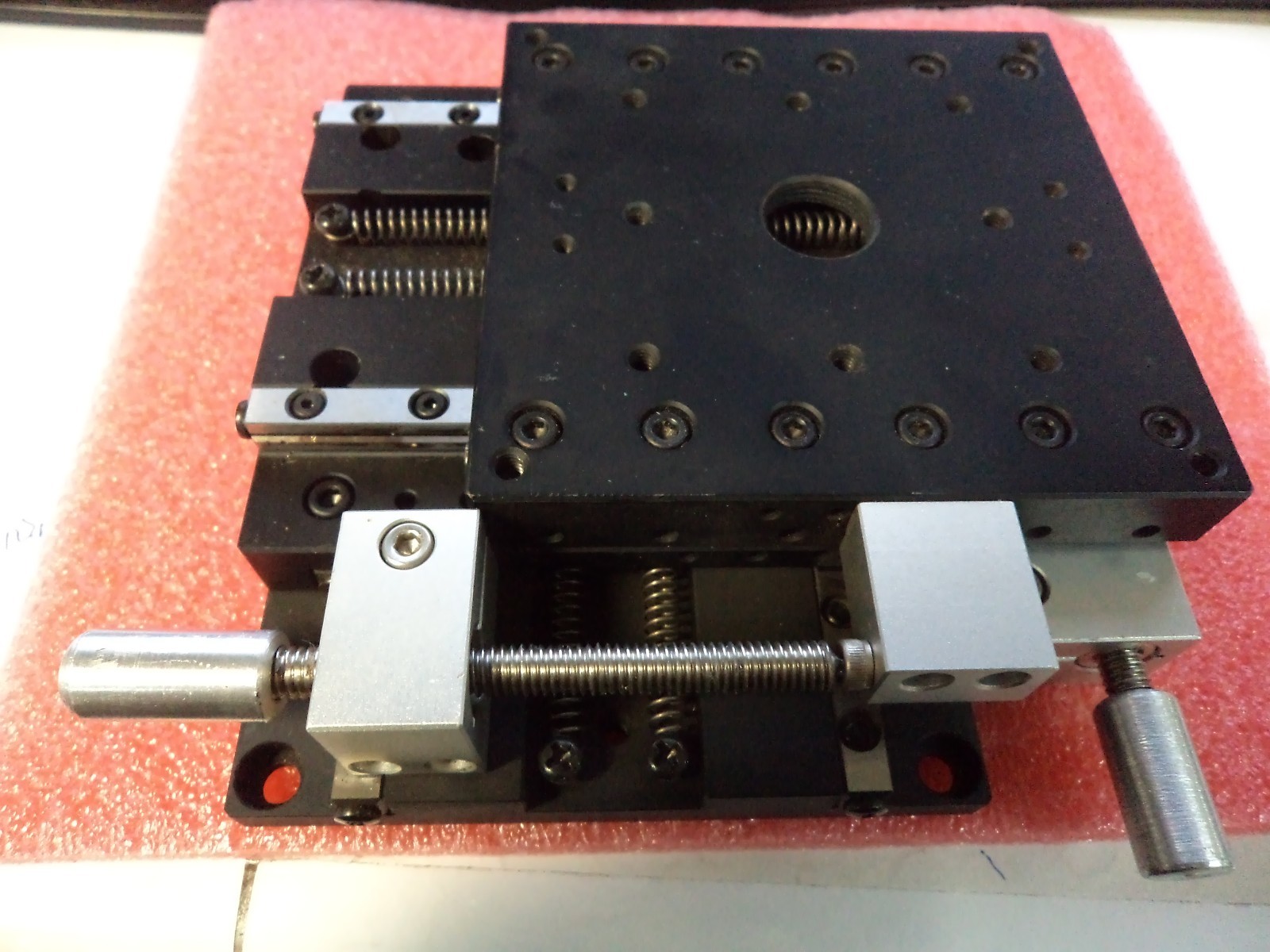 XY axis stage Travel 40x40mm  or 30 x30mm or Z stage or X stage travel 200mm
