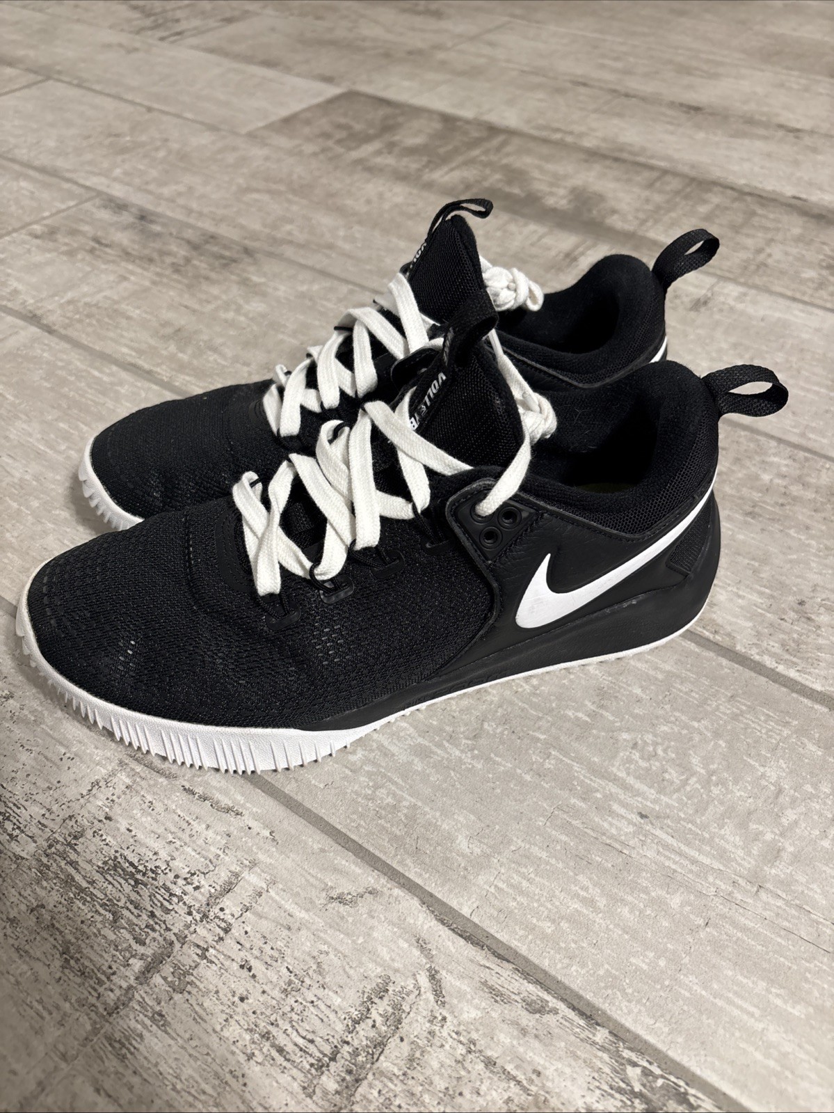 Nike Zoom Hyperace 2 Womens Volleyball Shoes Athletic AA0286-001 Size 8 Sneakers