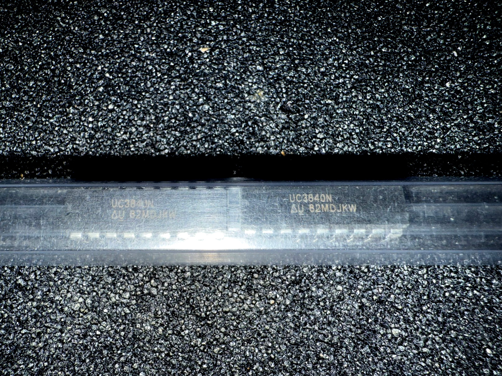 UC3840N