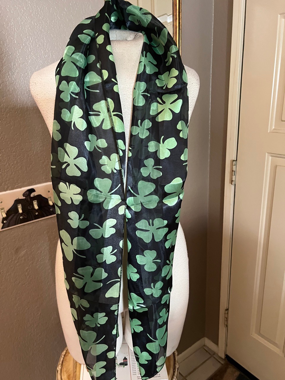 Saint Patrick's/Patty's Day Women Black  Scarf w/Green/Shamrocks. 13" x 60".