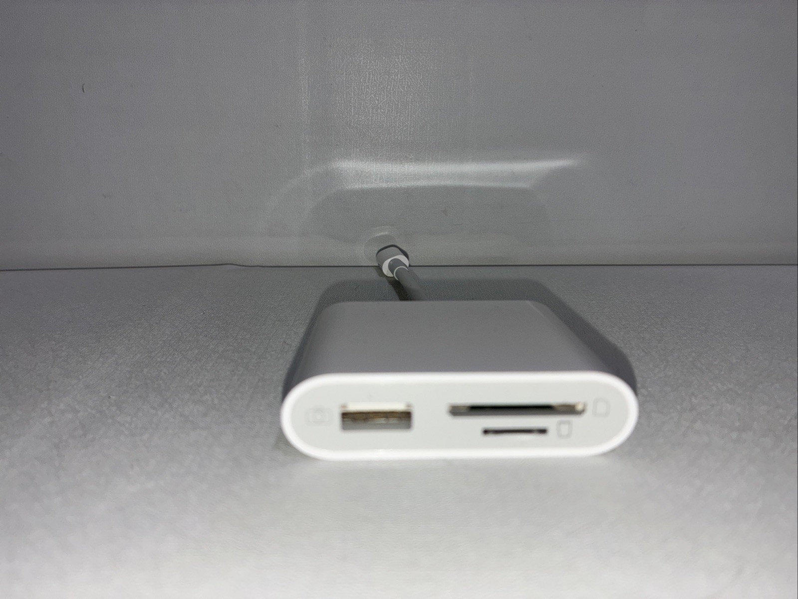 BnmxTek USB C to SD Card Reader, SD Card Adapter with SD MicroSD USB 3 Ports,...