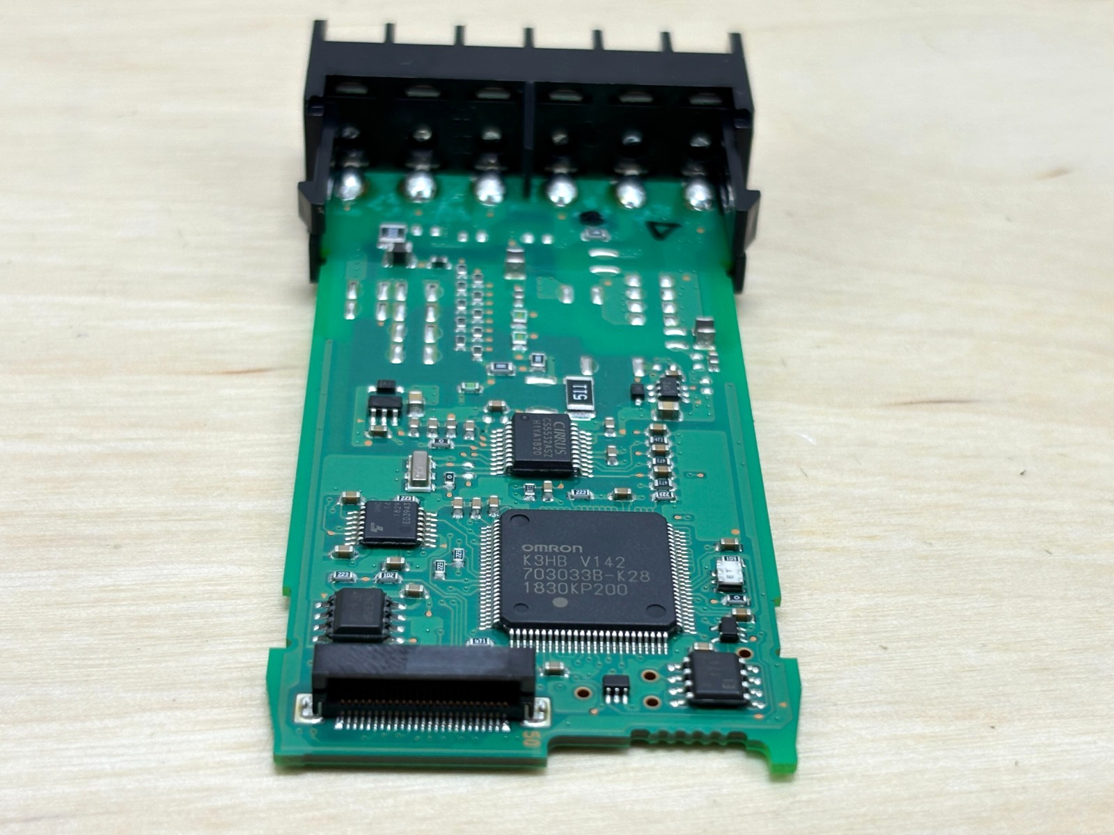 Omron K3HB PWB (IXVD) Module, 4336735-2