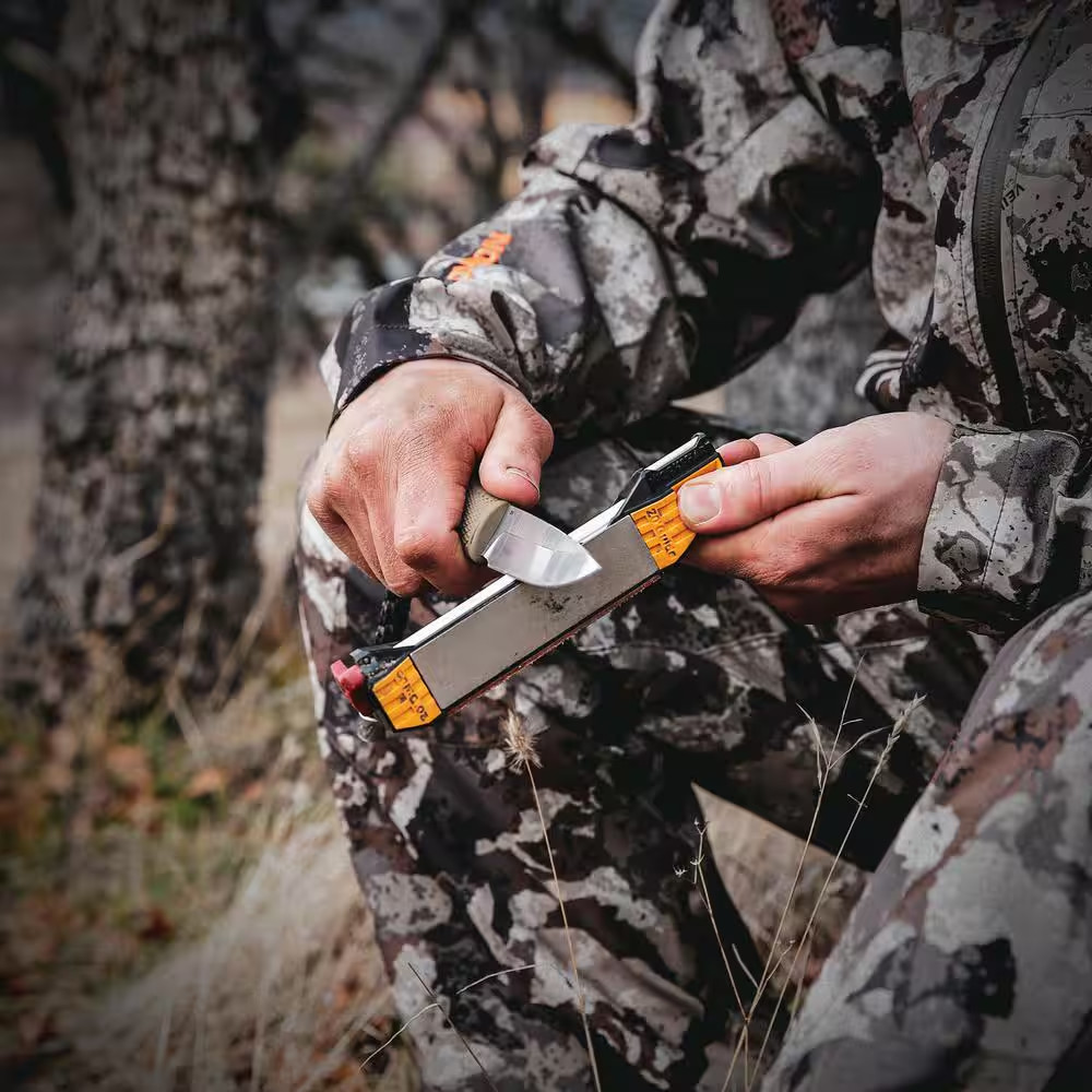 Work Sharp Guided Field Sharpener, Compact Travel Hunting Knife Sharpener Tool