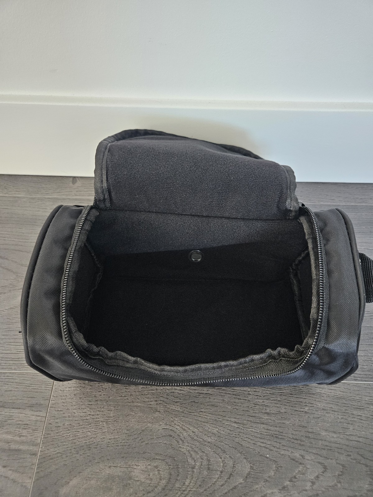 NEW Oakley Universal Soft Snow Goggle Case (Medium) Replacement