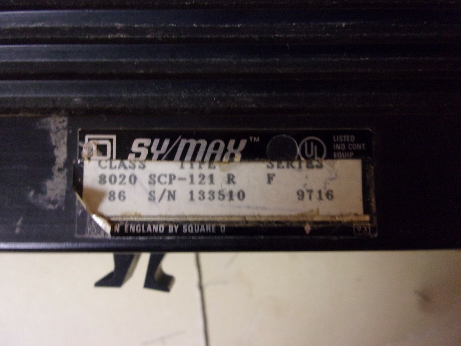 Square D SY/Max 8020-SCP-121-R Controller With Memory Module Model 100