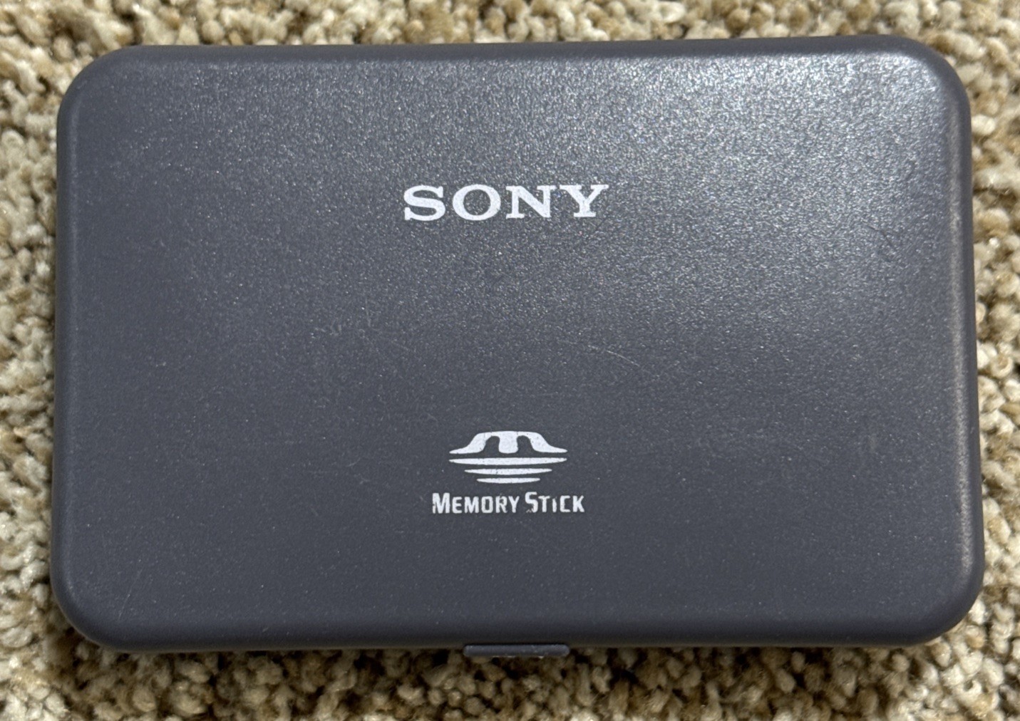 Sony Hard Carrying Case For 8x Memory Stick Cards