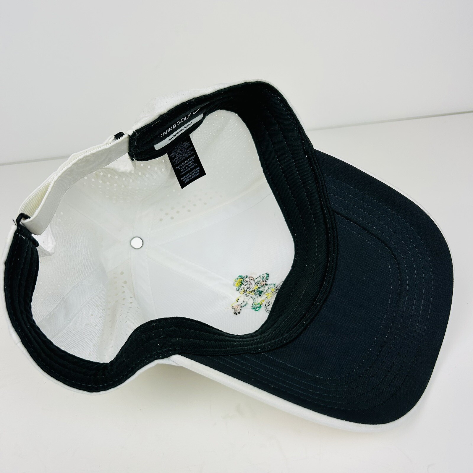 Nike Dri Fit Golf Hat Leprechaun Logo